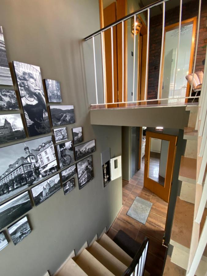 Megina Lodge Mayen Εξωτερικό φωτογραφία